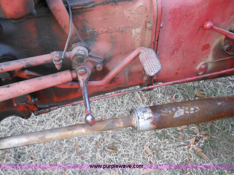 image for item 7773 1961 Massey-Ferguson MF35 tractor