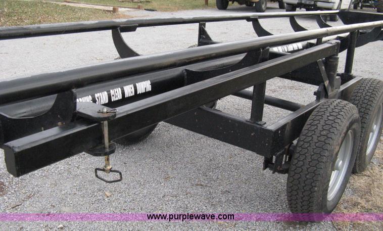 image for item 8081 2010 Competitor Hay Handler 36' inline self-dump round bale trailer