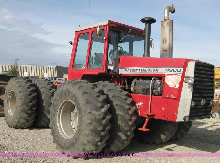 image for item 8083 1981 Massey-Ferguson 4900 articulated tractor