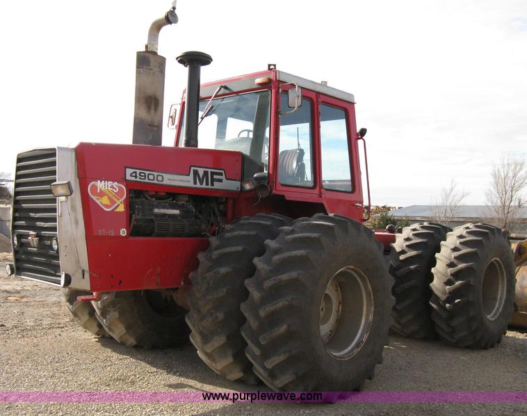 image for item 8083 1981 Massey-Ferguson 4900 articulated tractor