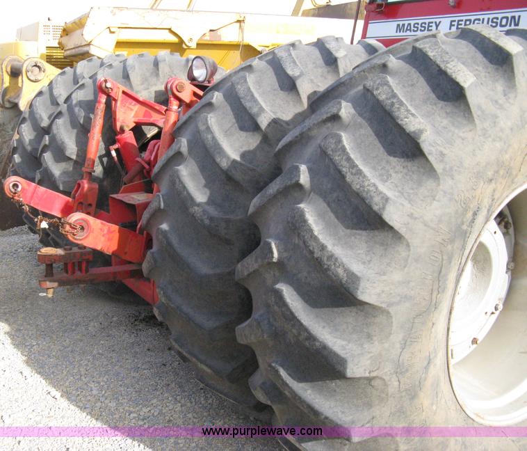 image for item 8083 1981 Massey-Ferguson 4900 articulated tractor
