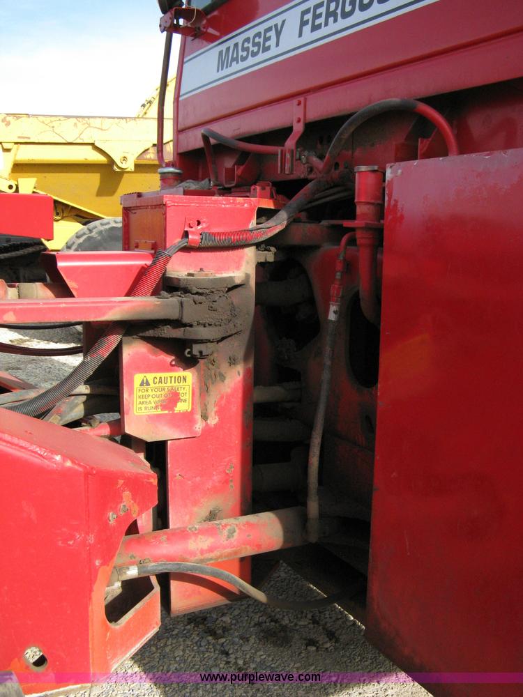 image for item 8083 1981 Massey-Ferguson 4900 articulated tractor