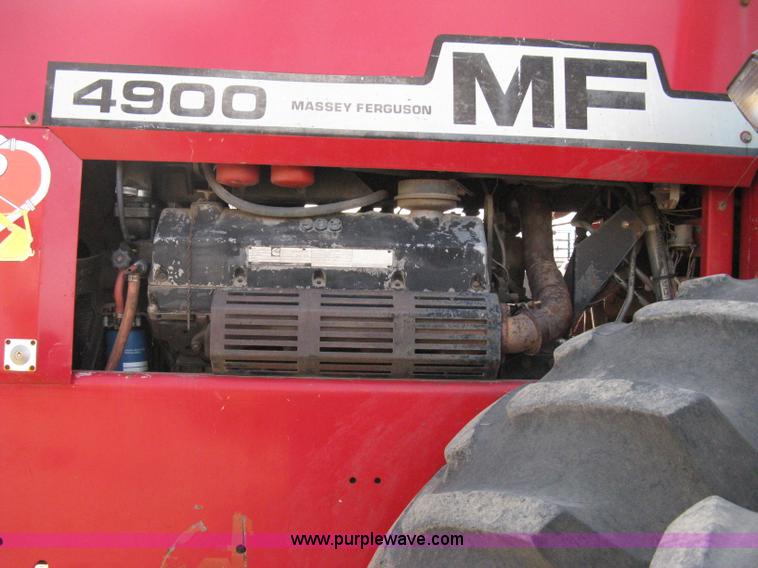 image for item 8083 1981 Massey-Ferguson 4900 articulated tractor