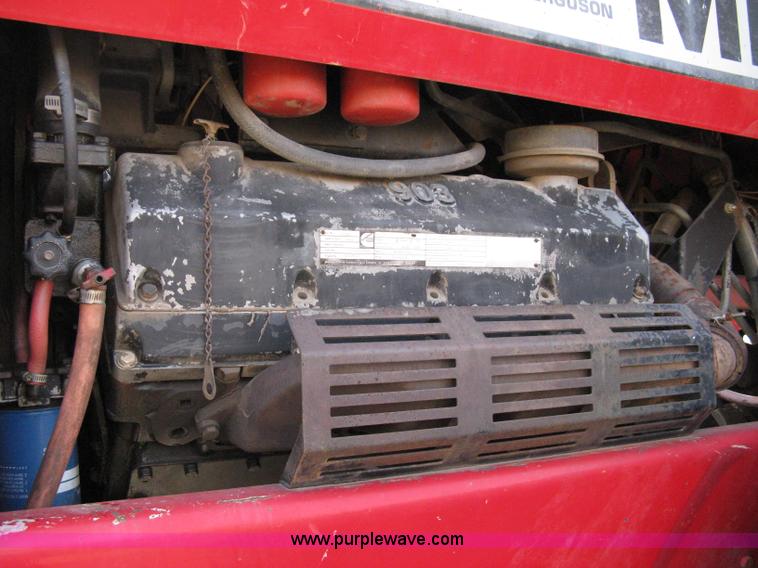 image for item 8083 1981 Massey-Ferguson 4900 articulated tractor