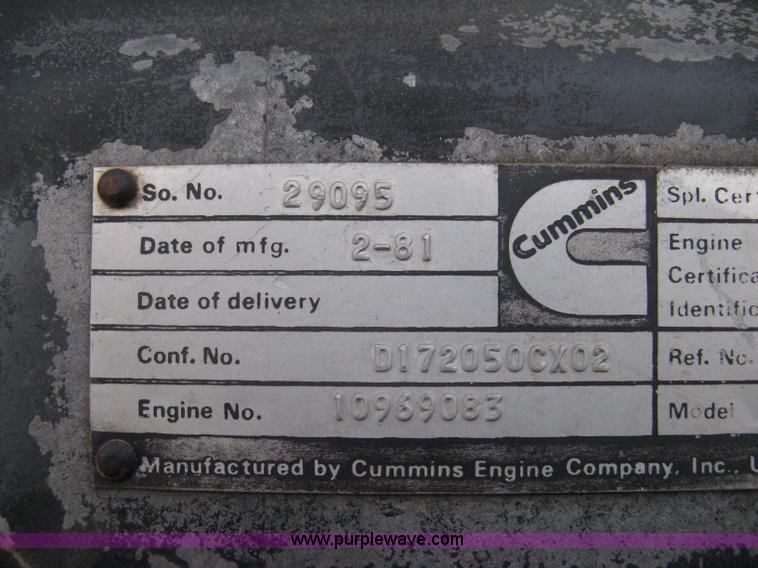 image for item 8083 1981 Massey-Ferguson 4900 articulated tractor