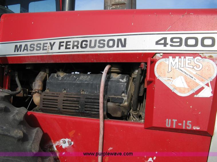 image for item 8083 1981 Massey-Ferguson 4900 articulated tractor
