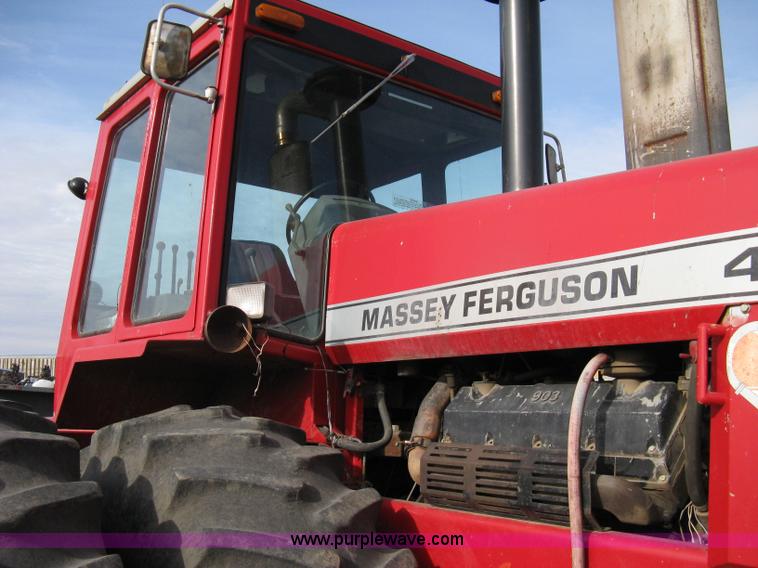 image for item 8083 1981 Massey-Ferguson 4900 articulated tractor
