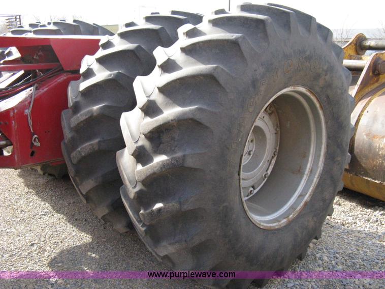 image for item 8083 1981 Massey-Ferguson 4900 articulated tractor