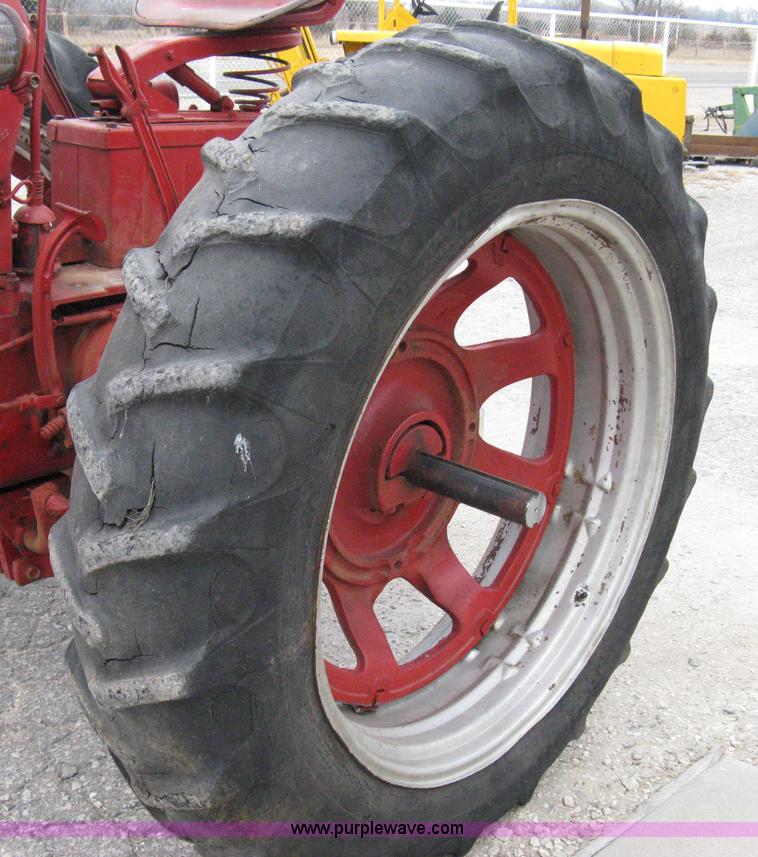 image for item 8088 Mccormick Farmall 300 tractor