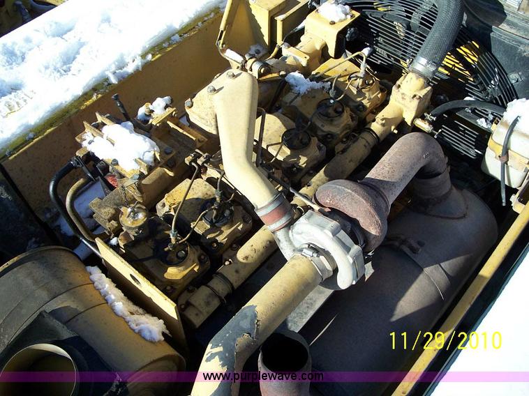 image for item 1550 1992 Komatsu PC400LC-5L excavator