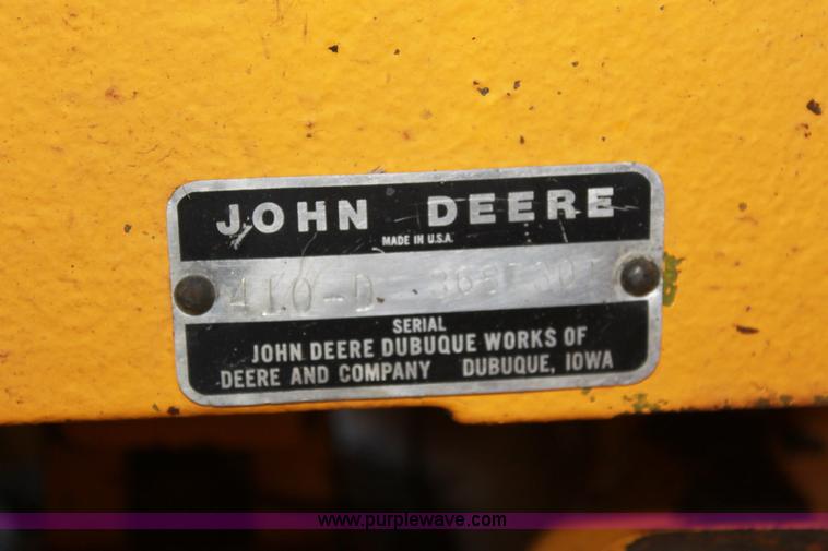 image for item 1658 1984 John Deere 410-D backhoe
