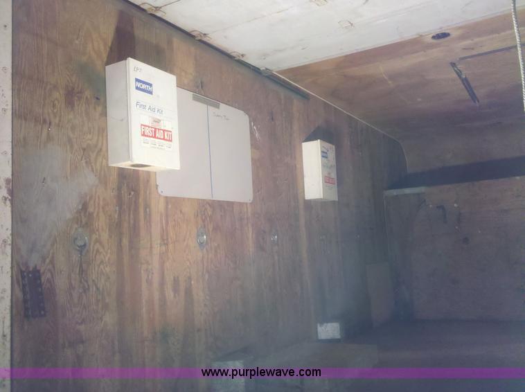 image for item 1731 1985 Ford E350 Econoline box van