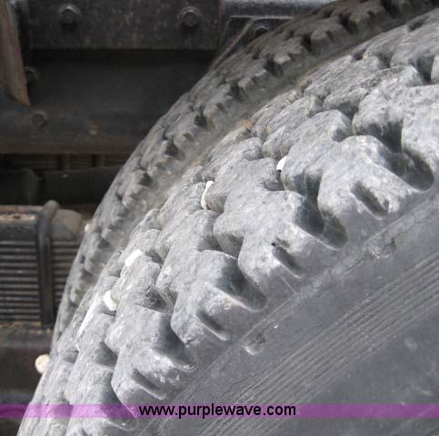 image for item 2028 1972 GMC semi truck