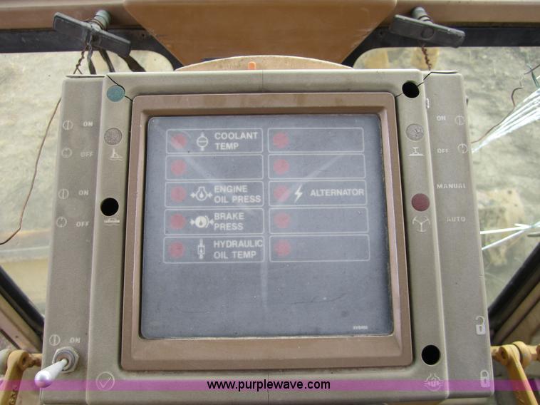 image for item 3175 1985 Caterpillar 120G motor grader