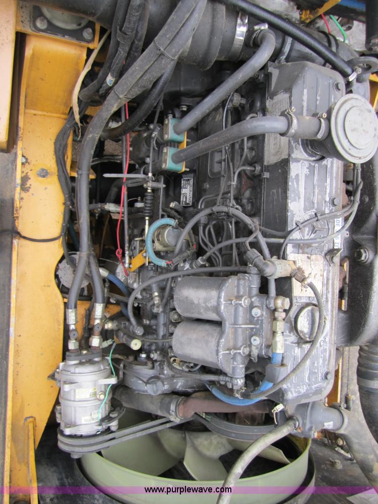 image for item 3176 1999 Bell B25C 6x6 articulating dump truck