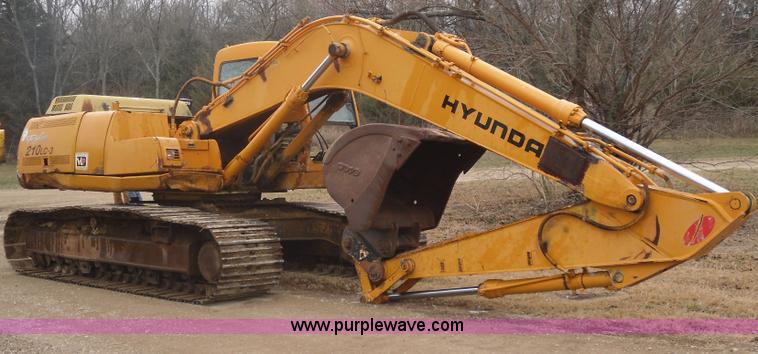 image for item 3178 1997 Hyundai Robex 210LC-3 excavator