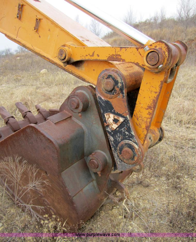 image for item 3178 1997 Hyundai Robex 210LC-3 excavator