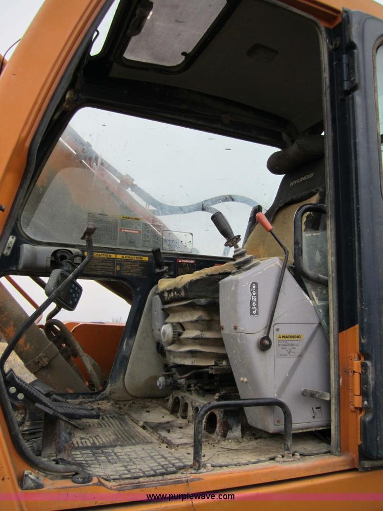 image for item 3178 1997 Hyundai Robex 210LC-3 excavator