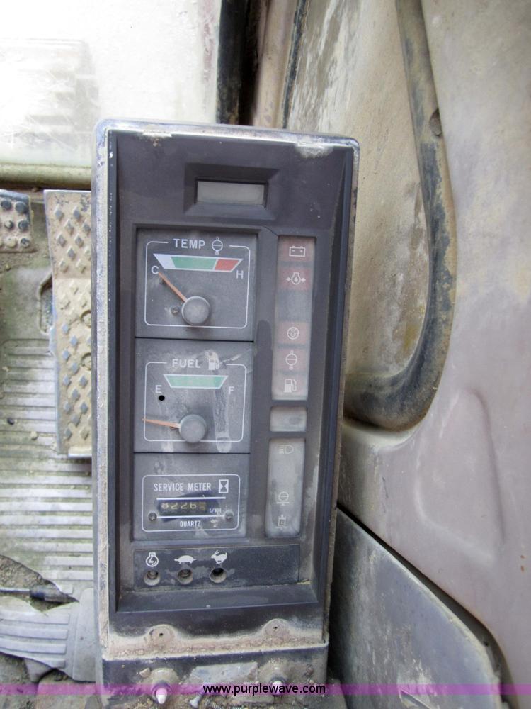 image for item 3179 1991 John Deere 892D-LC excavator