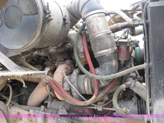 image for item 3773 1980 Ford L9000 dump truck