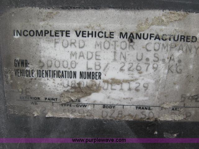 image for item 3773 1980 Ford L9000 dump truck