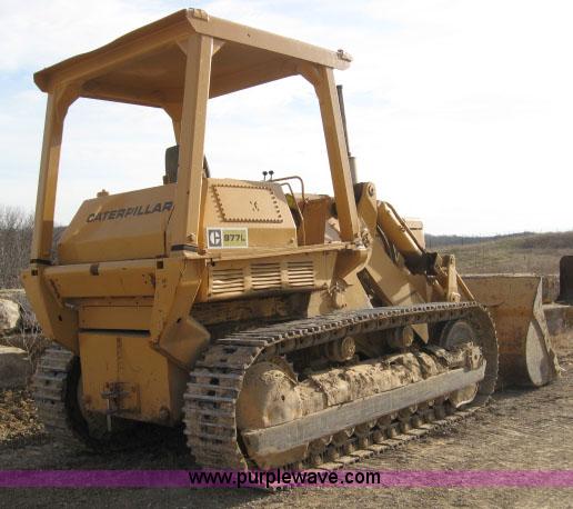 image for item 3774 1972 Caterpillar 977L dozer