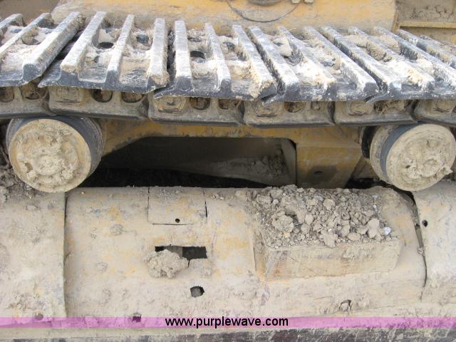 image for item 3774 1972 Caterpillar 977L dozer