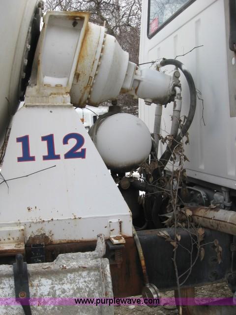 image for item 3777 1994 Ford LT9000 cement mixer truck