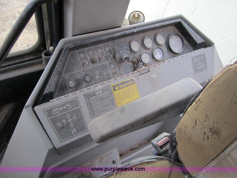 image for item 4334 Caterpillar 416B backhoe