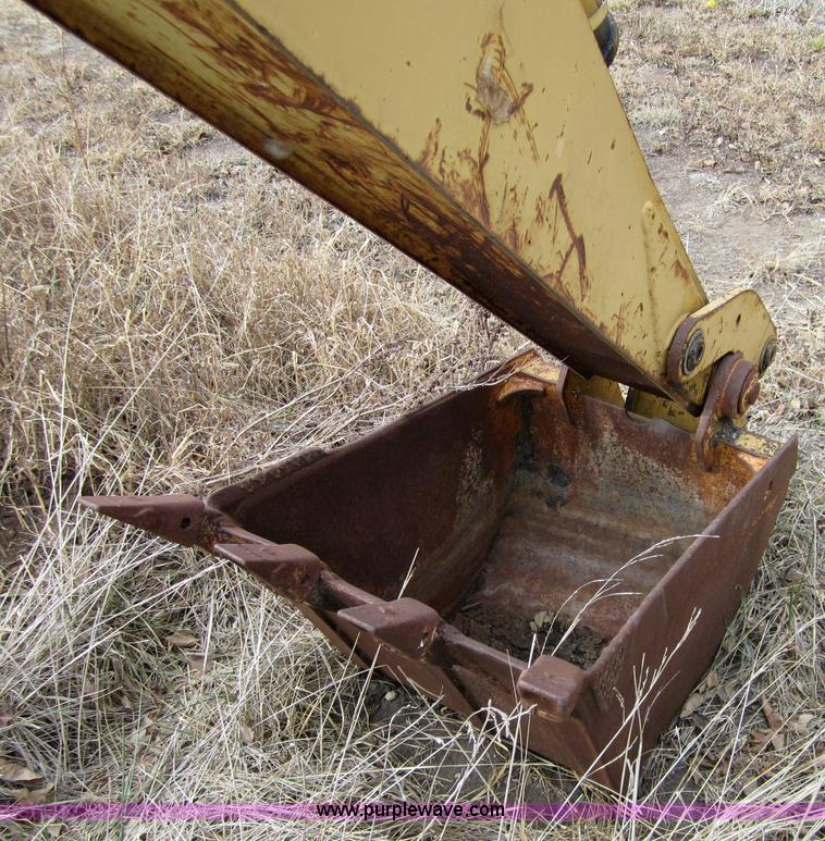 image for item 4334 Caterpillar 416B backhoe