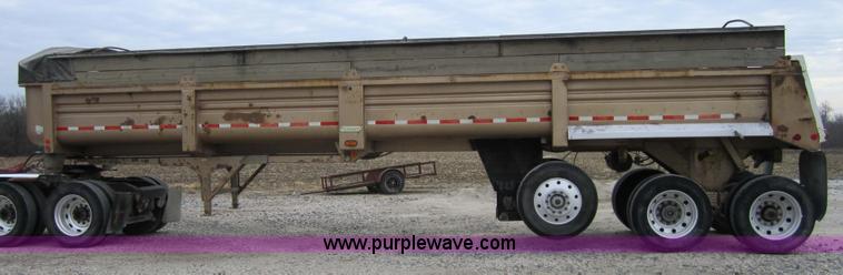 image for item 4335 1998 Clement 39' end dump trailer