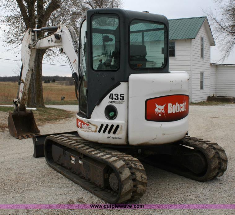 image for item 4848 2005 Bobcat 435ZHS Fasttrack compact excavator