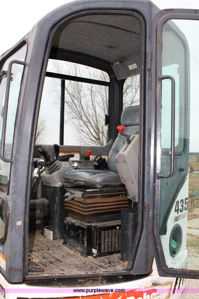 image for item 4848 2005 Bobcat 435ZHS Fasttrack compact excavator