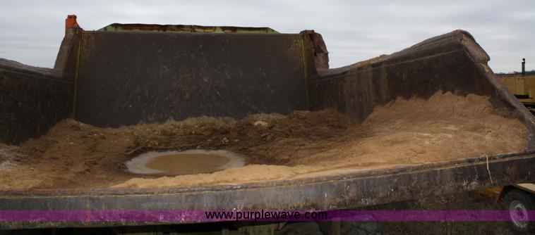 image for item 4851 Terex dump truck