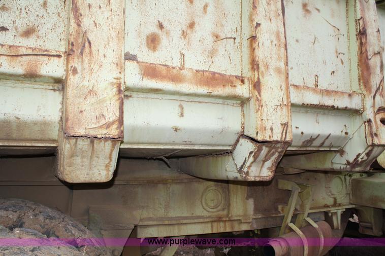 image for item 4852 Euclid R35 dump truck