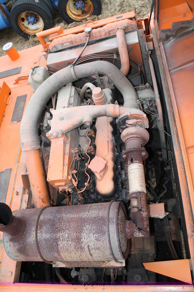 image for item 4854 1996 Hitachi EX270LC excavator