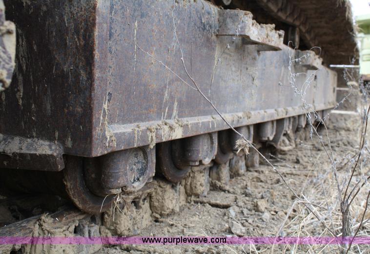 image for item 4854 1996 Hitachi EX270LC excavator