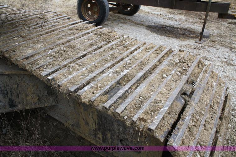 image for item 4854 1996 Hitachi EX270LC excavator