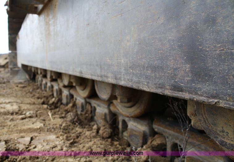 image for item 4859 1988 Caterpillar 245B excavator