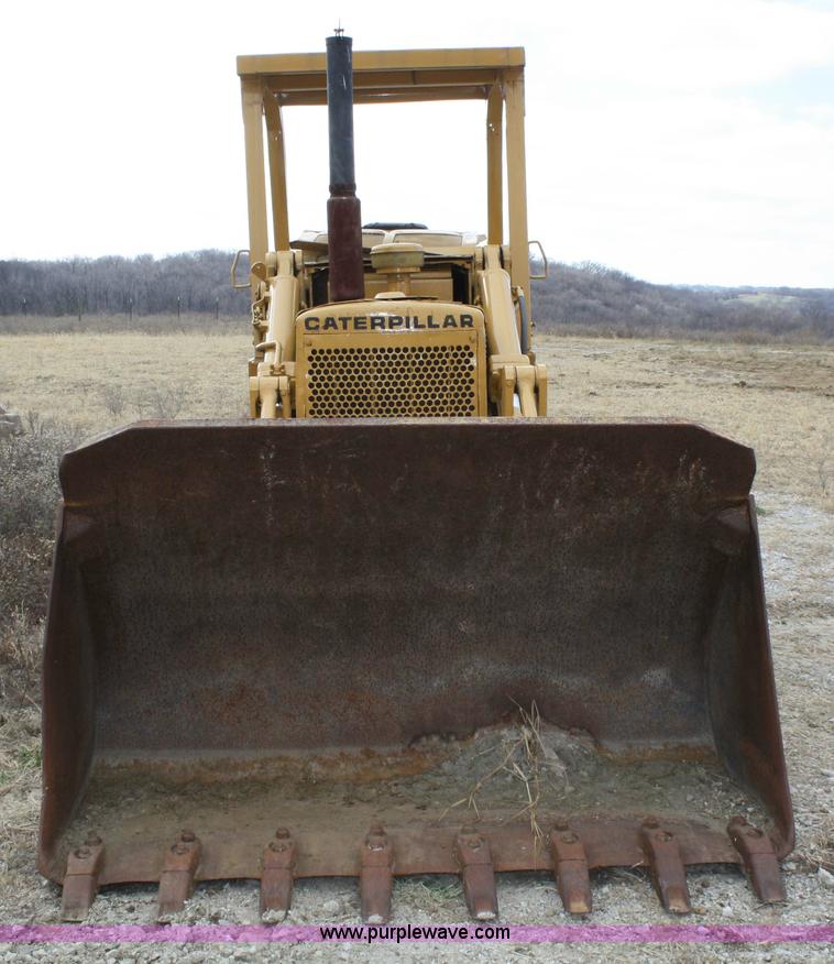 image for item 4860 1968 Caterpillar 955K crawler loader