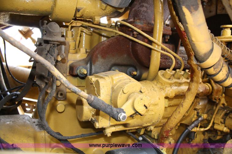 image for item 4860 1968 Caterpillar 955K crawler loader