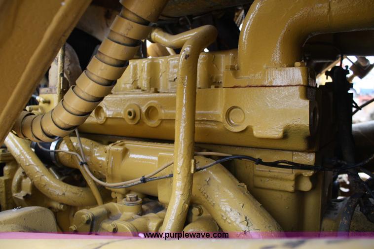 image for item 4860 1968 Caterpillar 955K crawler loader