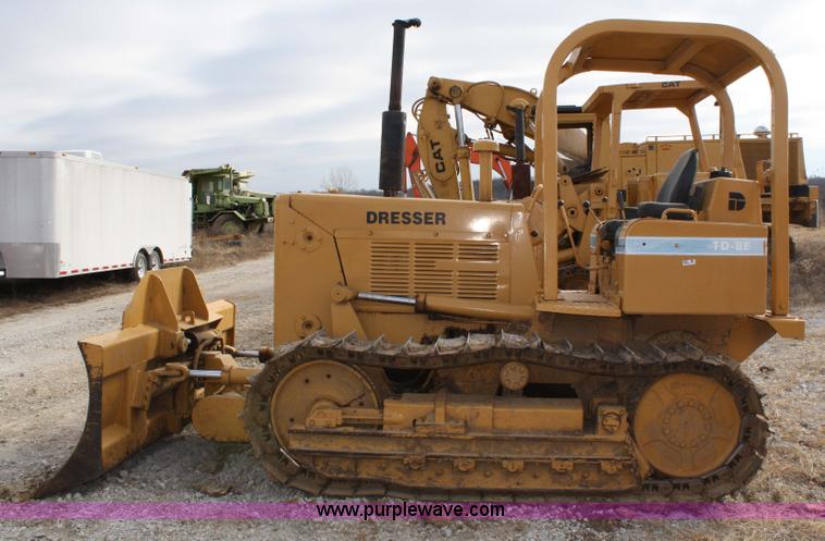 image for item 4861 1972 Dresser TD-8C dozer