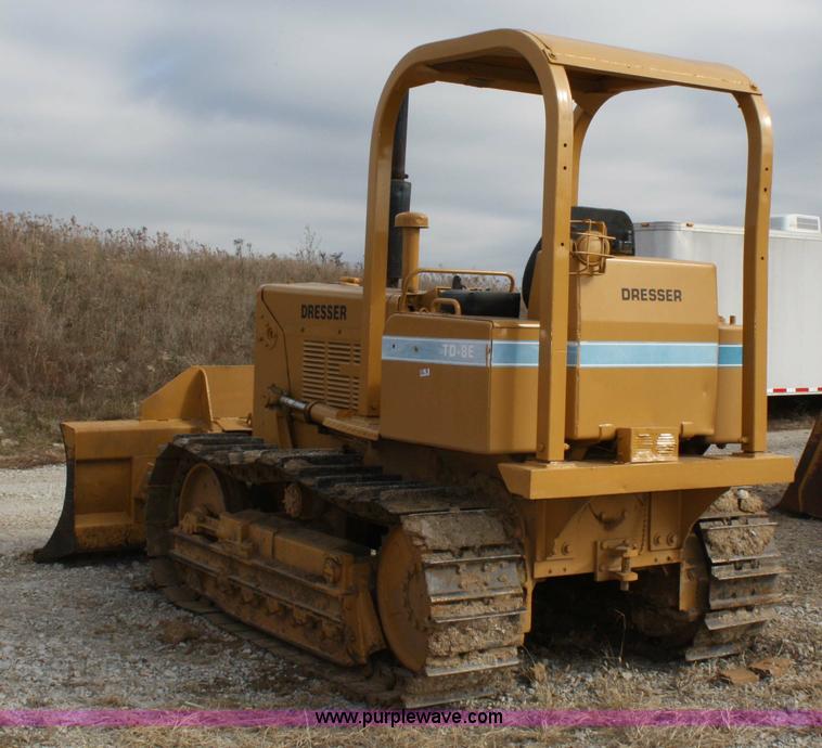 image for item 4861 1972 Dresser TD-8C dozer