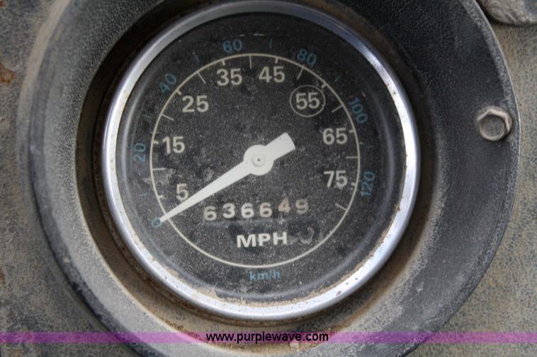 image for item 4862 1971 Ford 9000 dump truck