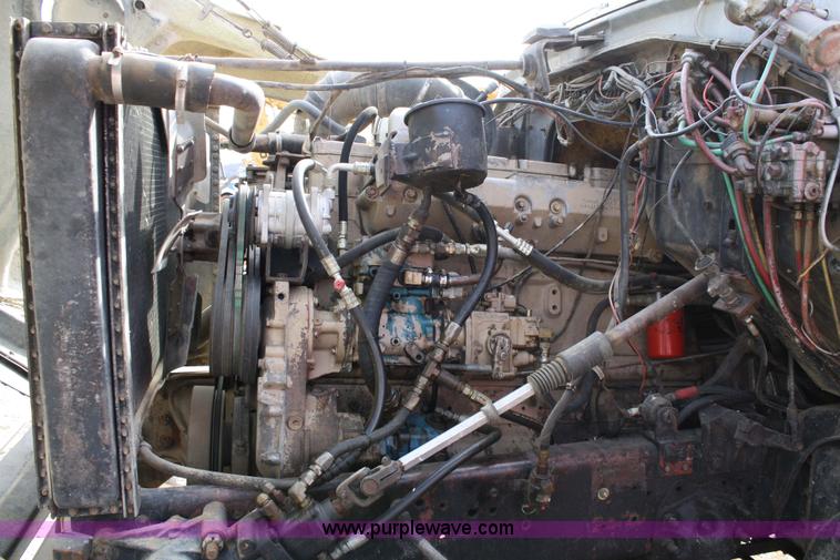 image for item 4862 1971 Ford 9000 dump truck