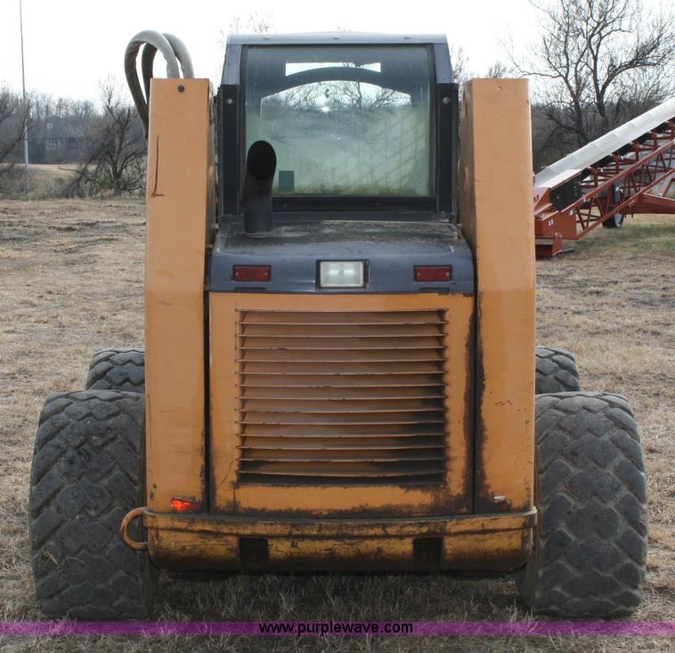 image for item 4887 2003 Case 90XT skid steer