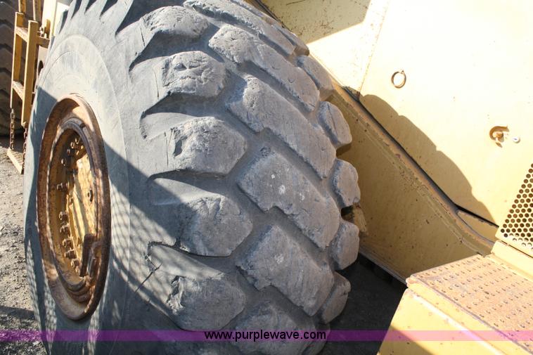 image for item 4889 1979 Caterpillar 980C wheel loader