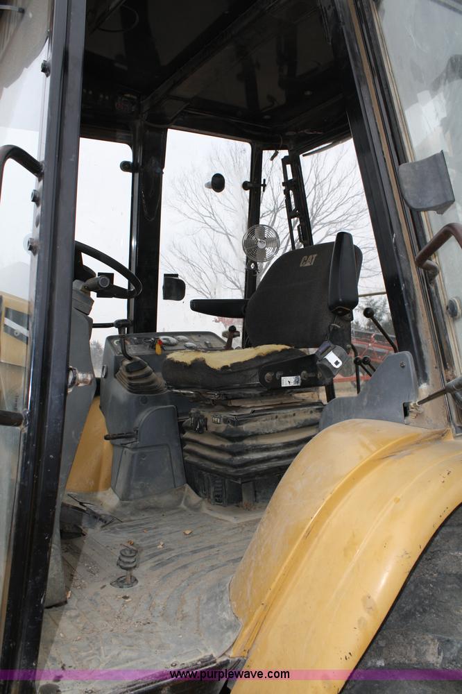 image for item 4890 1997 Caterpillar 416C backhoe loader