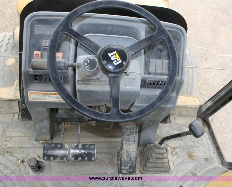 image for item 4890 1997 Caterpillar 416C backhoe loader